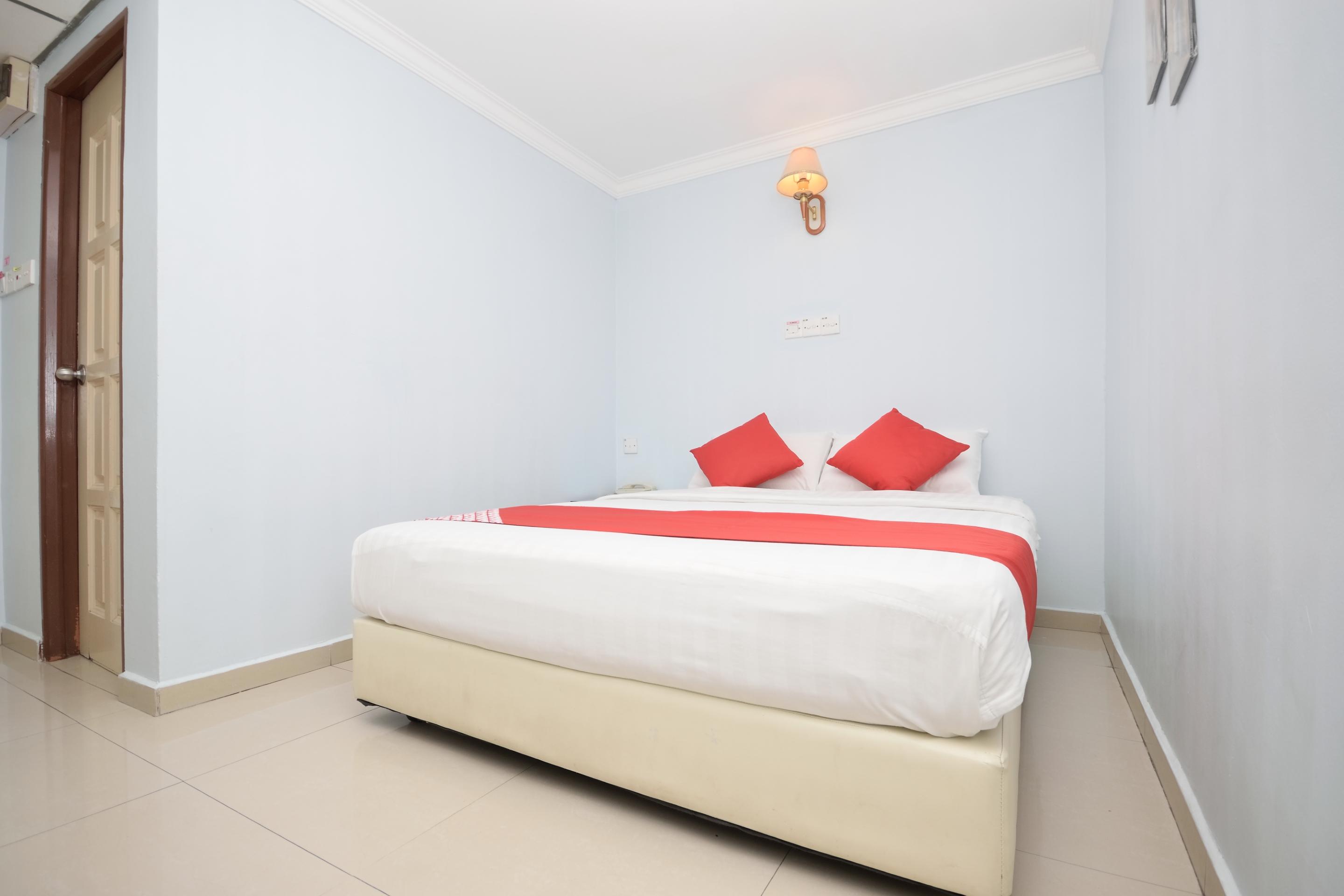 Super Oyo 969 Hotel Pantai View Лабуан Екстер'єр фото